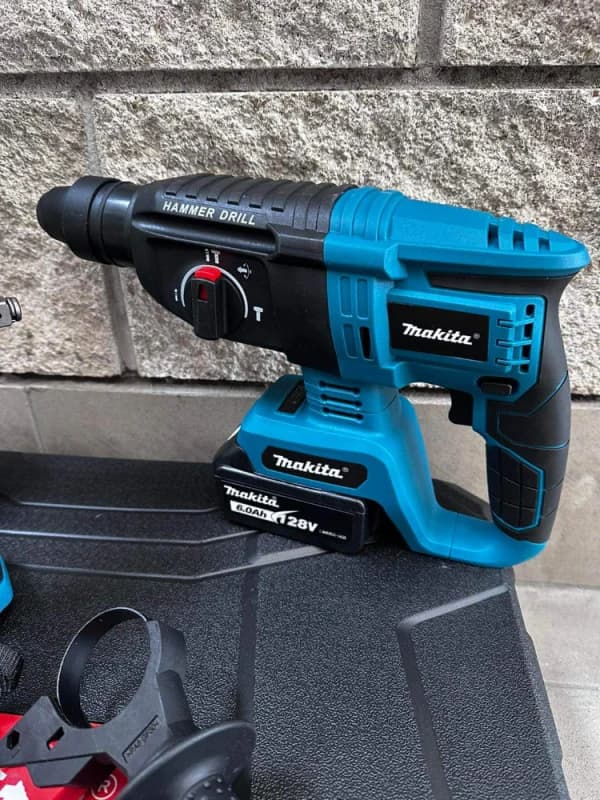 Makita aku set 4u1 RASPRODAJA (4 baterije) - PO NABAVNOJ CIJENI